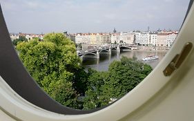 Mamaison Hotel Riverside Prague